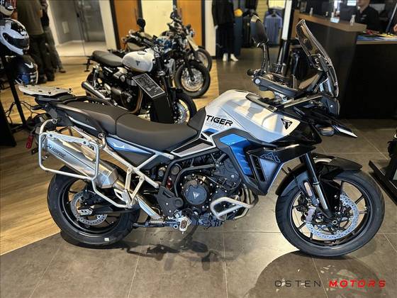 TRIUMPH TIGER 900 ALPINE EDITION TRIUMPH TIGER 900 ALPINE EDITION